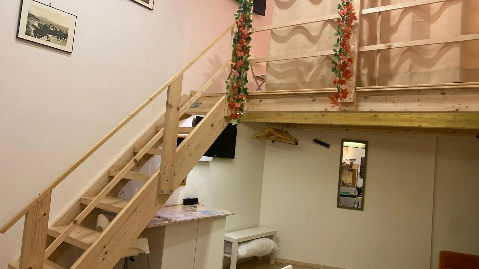 Casa Vacanza Ma-Re Naples 0*,  Italy